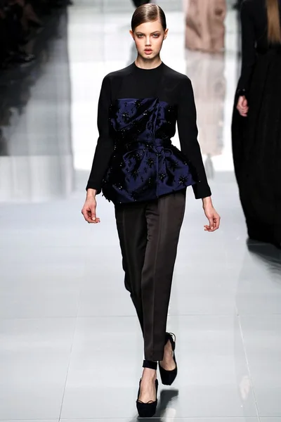 Look 46